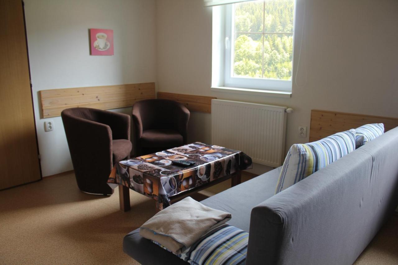 Apartmány Fialka Kasperske Hory Esterno foto